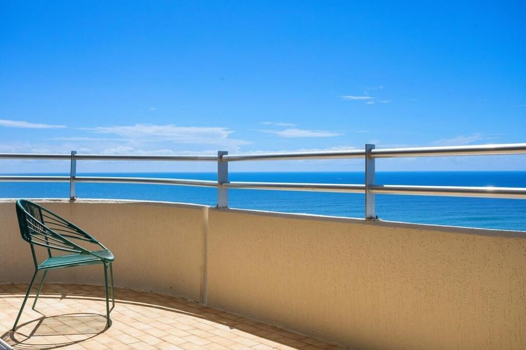 Zenith Ocean Front Apartments Guldkusten Exteriör bild